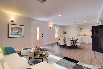 9837 Rainier Avenue S, Seattle, WA 98118 - Photo 8