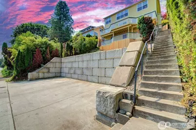 9837 Rainier Avenue S, Seattle, WA 98118 - Photo 22