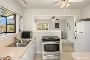 321 6th Ave S, Kirkland, WA 98033 - Photo 6