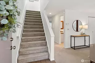 8229 212th St SW, Edmonds, WA 98026 - Photo 4