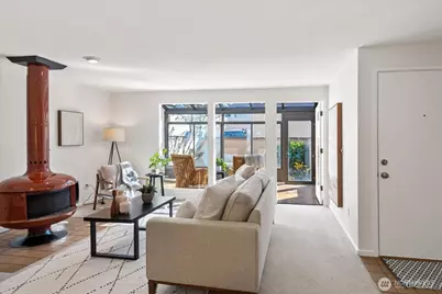 8229 212th Street SW #102, Edmonds, WA 98026 - Photo 1