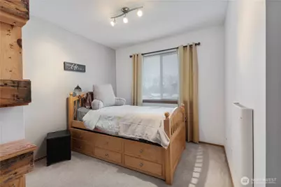 11233 3rd Avenue Ct E #40, Tacoma, WA 98445 - Photo 18