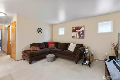 11233 3rd Avenue Ct E #40, Tacoma, WA 98445 - Photo 12