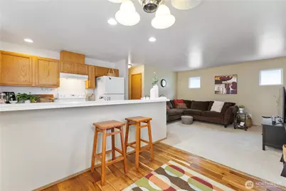 11233 3rd Avenue Ct E #40, Tacoma, WA 98445 - Photo 8