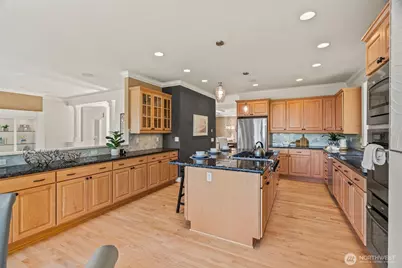 18212 85th Place W, Edmonds, WA 98026 - Photo 14