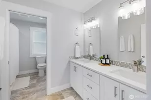 1225 34th St, Bellingham, WA 98229 - Photo 32