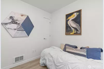 716 11th Avenue E #A, Seattle, WA 98102 - Photo 20