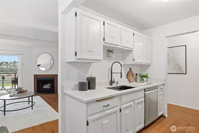 2034 14th Ave W #302, Seattle, WA 98119 - Photo 6