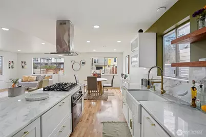 1609 E Alder Street, Seattle, WA 98122 - Photo 12