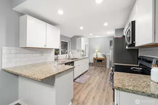 6014 207th Ave E, Bonney Lake, WA 98391 - Photo 8