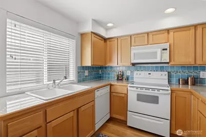 2813 NW 56th Street, Seattle, WA 98107 - Photo 10