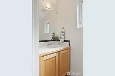 2813 NW 56th Street, Seattle, WA 98107 - Photo 28