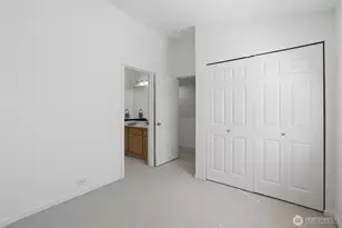 2813 NW 56th St, Seattle, WA 98107 - Photo 32