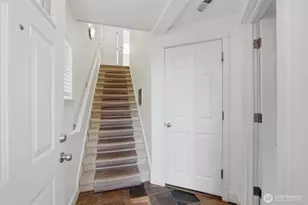 2813 NW 56th St, Seattle, WA 98107 - Photo 8