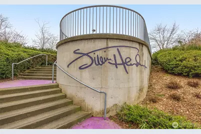 906 A 28th Avenue S, Seattle, WA 98144 - Photo 32