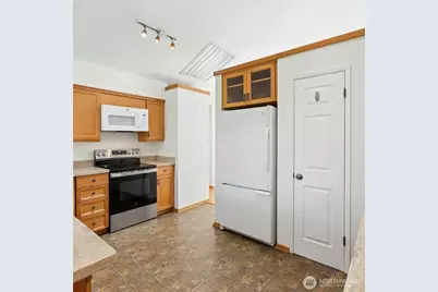 2805 183rd Avenue NE, Redmond, WA 98052 - Photo 10