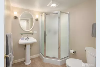 4737 46th Avenue NE, Seattle, WA 98105 - Photo 28