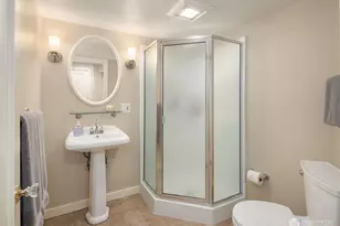 4737 46th Ave NE, Seattle, WA 98105 - Photo 28