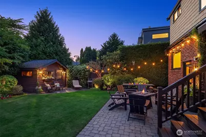 4737 46th Avenue NE, Seattle, WA 98105 - Photo 14