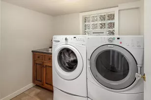 4737 46th Ave NE, Seattle, WA 98105 - Photo 24