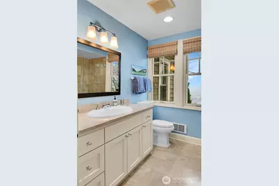 406 Galer Street, Seattle, WA 98109 - Photo 22