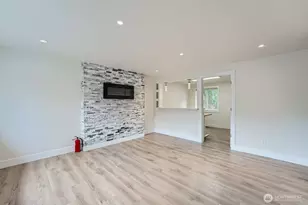 1409 Union Ave NE, Renton, WA 98059 - Photo 4