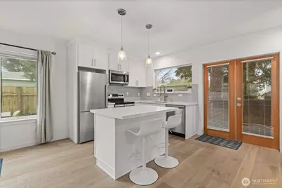 7344 23rd Avenue NW #B, Seattle, WA 98117 - Photo 6