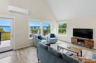 304292 Hwy 101, Brinnon, WA 98320 - Photo 8