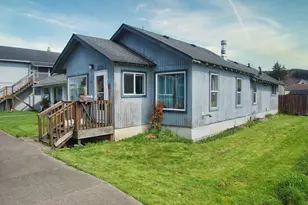 620 Monroe St, Hoquiam, WA 98550 - Photo 1