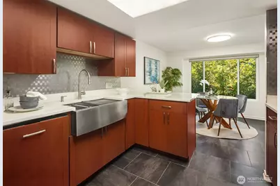 17417 Ashworth Avenue N #203, Shoreline, WA 98133 - Photo 10