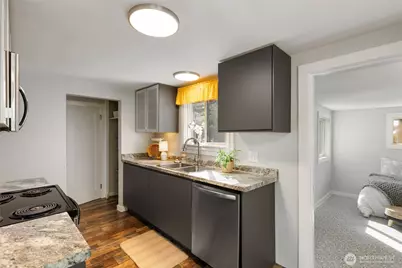 2022 NE Jensen Avenue, Bremerton, WA 98310 - Photo 8