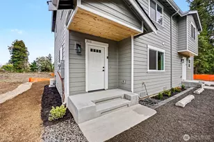 3111 3113 E Camellia Way, Port Orchard, WA 98366 - Photo 2