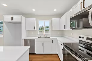 3111 3113 E Camellia Way, Port Orchard, WA 98366 - Photo 10