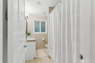 13054 30th Ave NE, Seattle, WA 98125 - Photo 16