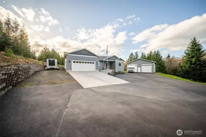 946 Paine Road, Castle Rock, WA 98611 - Photo 38