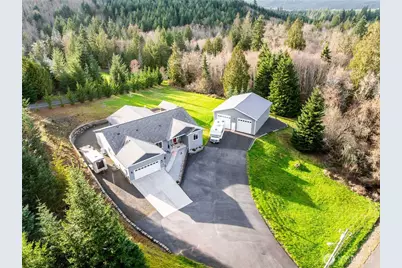 946 Paine Road, Castle Rock, WA 98611 - Photo 2