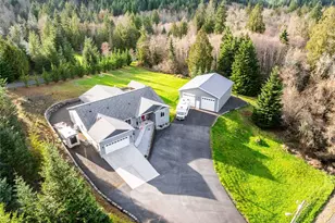 946 Paine Rd, Castle Rock, WA 98611 - Photo 2