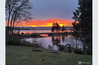 10295 NE West Kingston Road, Kingston, WA 98346 - Photo 2