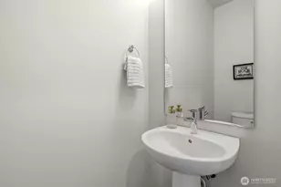 13706 Manor Way, Lynnwood, WA 98087 - Photo 18