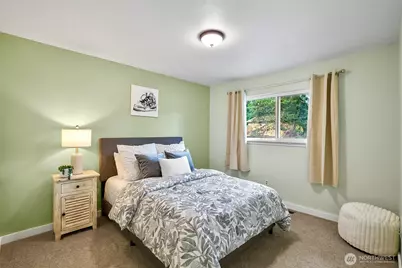 20530 11th Drive SE, Bothell, WA 98012 - Photo 12