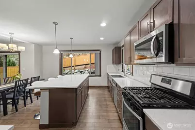 18320 3rd Drive SE, Bothell, WA 98012 - Photo 10