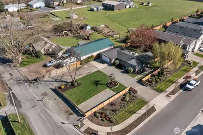 2618 16th Avenue NW, Puyallup, WA 98371 - Photo 32