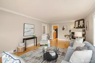 1341 N 78th St, Seattle, WA 98103 - Photo 4