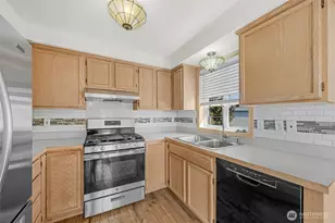 17510 29th Dr NE, Marysville, WA 98271 - Photo 10