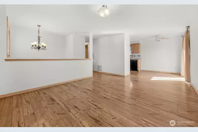 17510 29th Drive NE, Marysville, WA 98271 - Photo 4