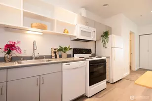 66 Bell St, Seattle, WA 98053 - Photo 12