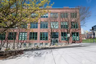 66 Bell St, Seattle, WA 98053 - Photo 2