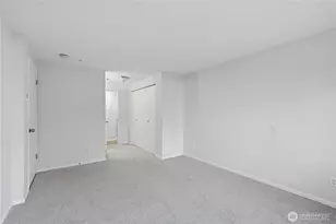 975 NE Aberdeen Ave, Renton, WA 98056 - Photo 14