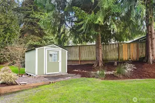 19602 SE 29th St, Sammamish, WA 98075 - Photo 32