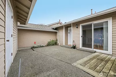 901 E Marine View Drive #201, Everett, WA 98201 - Photo 2